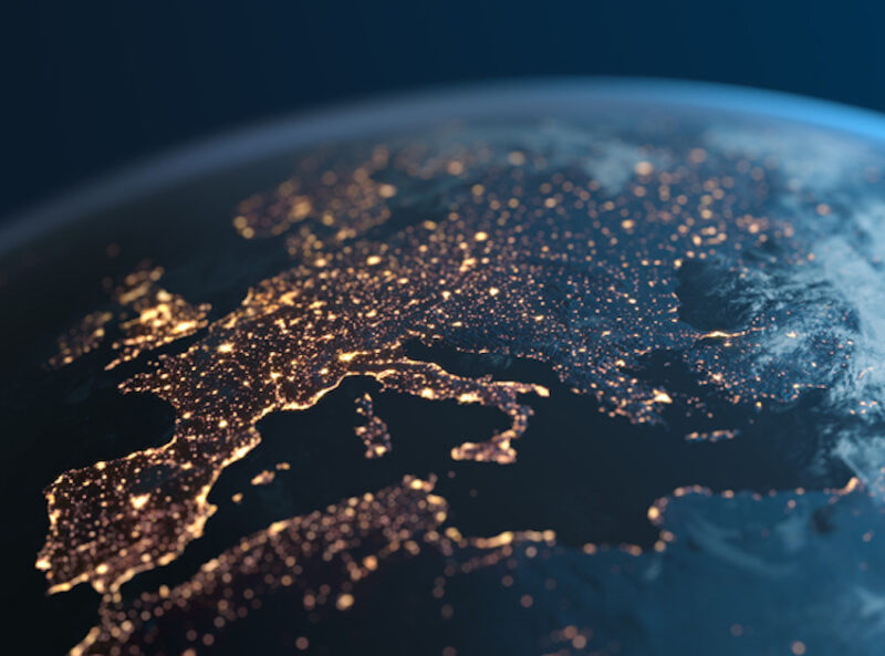 Global mobile data coverage across 100+ countries